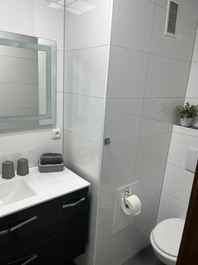 קלן Ferienwohnung Emilia מראה חיצוני תמונה
