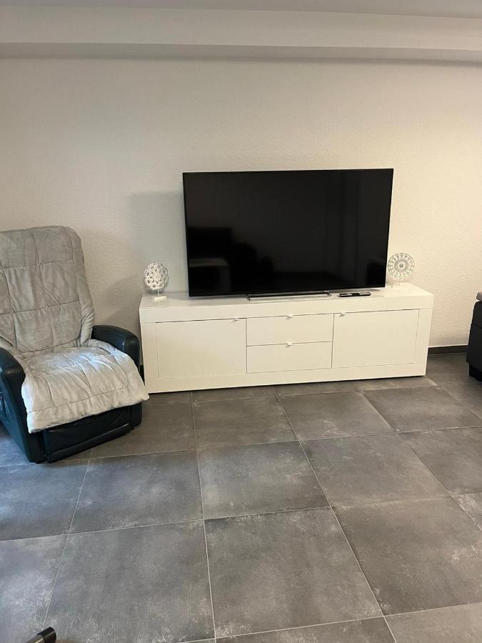 קלן Ferienwohnung Emilia מראה חיצוני תמונה